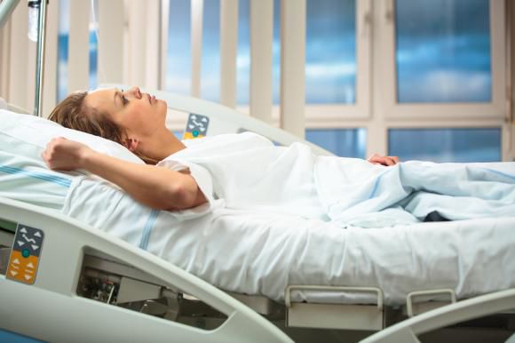 Ce compensație va primi o pacientă infectată într-un spital din Marea Britanie