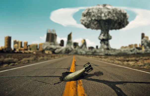 Experţi: Europa nu este imună în faţa riscurilor unui conflict atomic. Foto: mediafax.ro