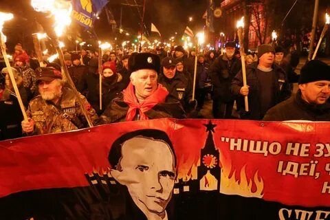 Украине советуют отказаться от Бандеры.