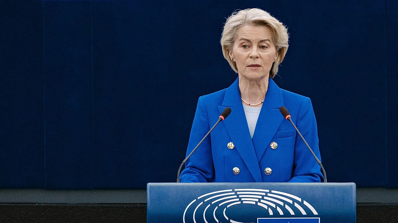 Președintele Comisiei Europene: Rusia duce un război hibrid împotriva Europei.