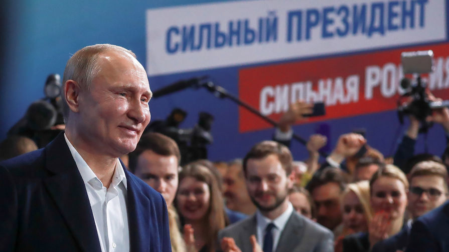 Владимир Путин начал получать поздравления от своих коллег в мире. 