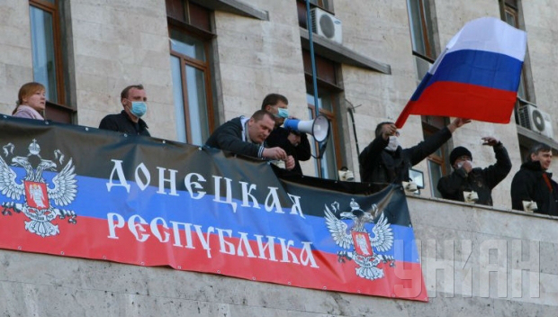 Денис Пушилин, лидер Донецкой республики, отказался от переговоров до отставки киевских властей.