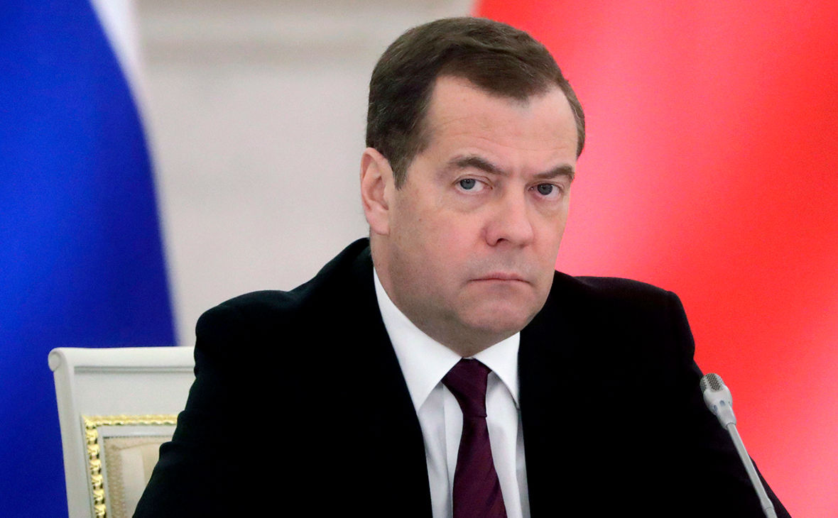 Медведев заявил, что из-за позиции Киева всем будет «очень-очень плохо».