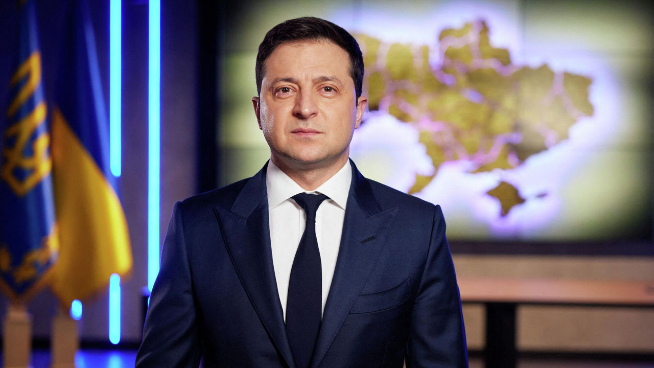 Зеленский: Решение о мобилизации в России – признание того, что российская армия посыпалась.