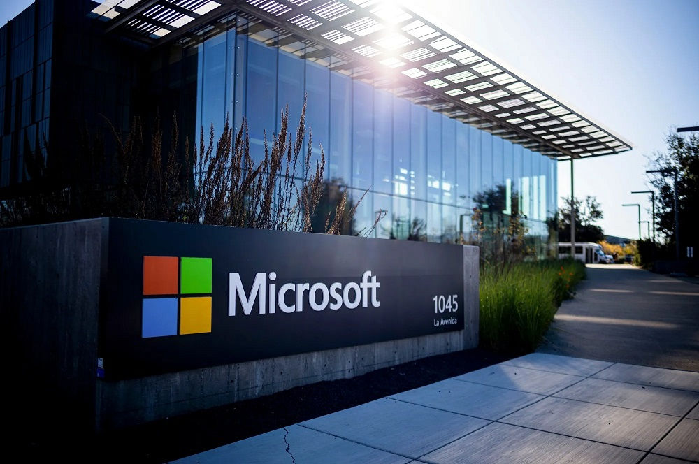 Microsoft тратит до $28 000 в месяц на ИИ для одного сотрудника.