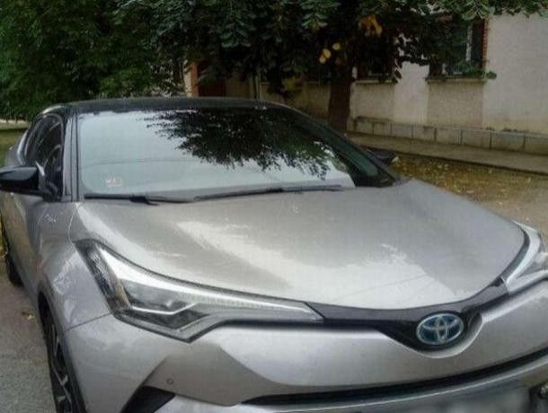Гражданин Молдовы попытался ввезти в страну краденый автомобиль Toyota.