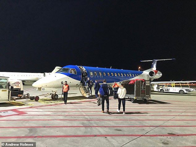 Британская авиакомпания Flybmi разорилась  и бросила пассажиров.