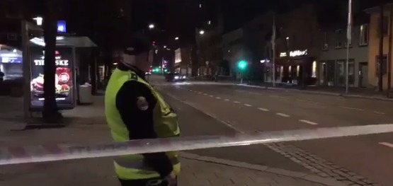 În cursul nopţii de sâmbătă poliţia norvegiana a detonat un explozibil găsit în centrul oraşului Oslo. 