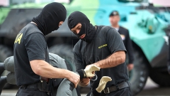 Poliţia va oferi astăzi detalii despre reţinerile de săptămâna trecută.
