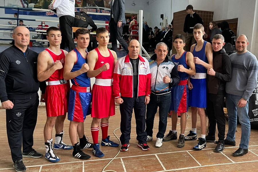 Спортсмен из Чадыр-Лунги стал чемпионом Молдовы по боксу.