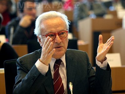 Hannes Swoboda (Imagine: Stefan Micsik/Mediafax Foto)