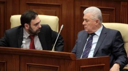 Все заявления Воронина были сделаны в СМИ, контролируемых В.Плахотнюком.