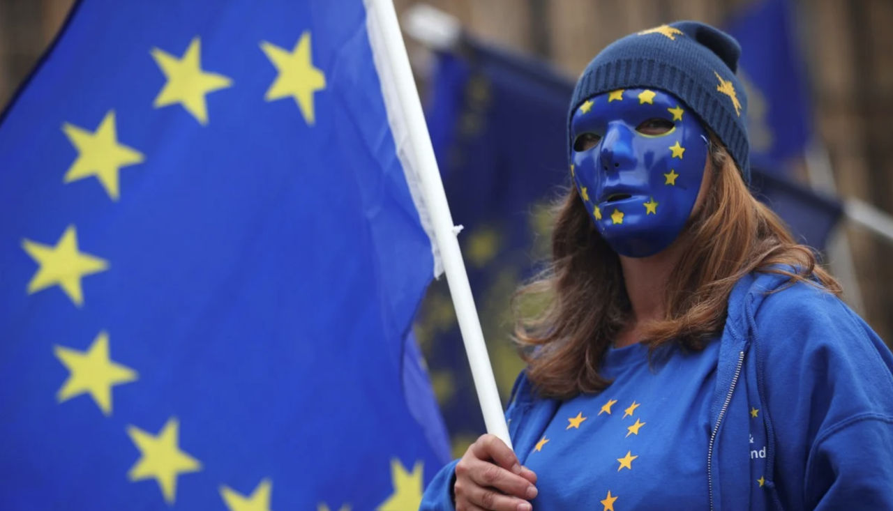 Europa este paralizată de teama războiului și de îndoielile legate de Ucraina.