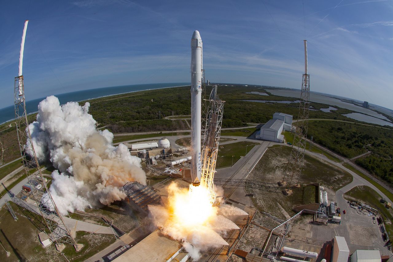 Компании ULA, SpaceX и Aerojet Rocketdyne, отмечает издание, устраняют выявленные аудиторами нарушения.
