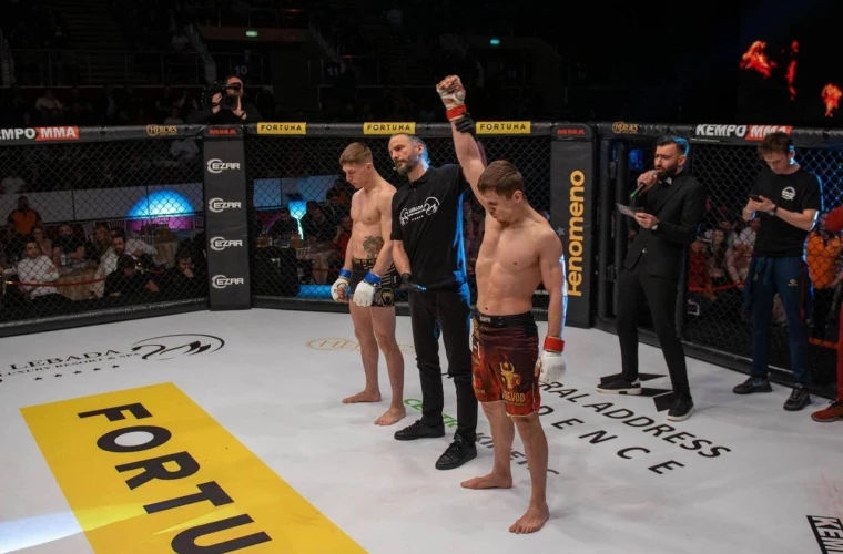 Молдавский спортсмен победил на Gala Heroes Fight League Romania.