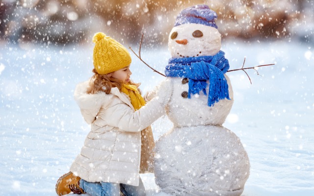 Vreme frumoasă și temperaturi neobișnuit de calde pentru această perioadă în întreaga țară. 