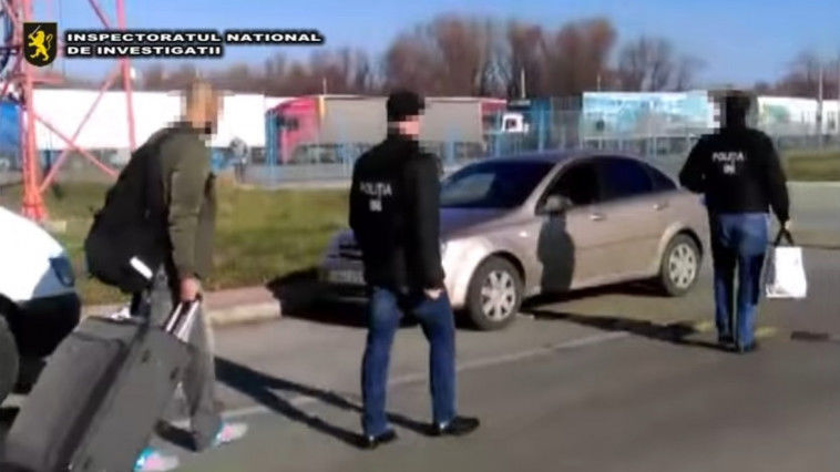 Un american, acuzat de proxenetism, a fost extrădat în Republica Moldova. Foto: igp.gov.md