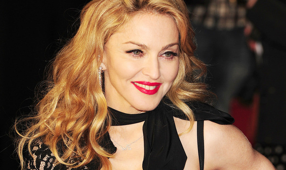 Cântăreaţa americană Madonna a  reuşit să intre în clubul select al persoanelor ale căror averi depăşesc 1 miliard de dolari.