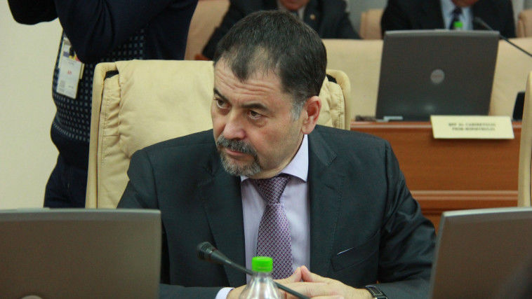 Ministrul Apărării, Anatol Șalaru. Foto: 2x2.md