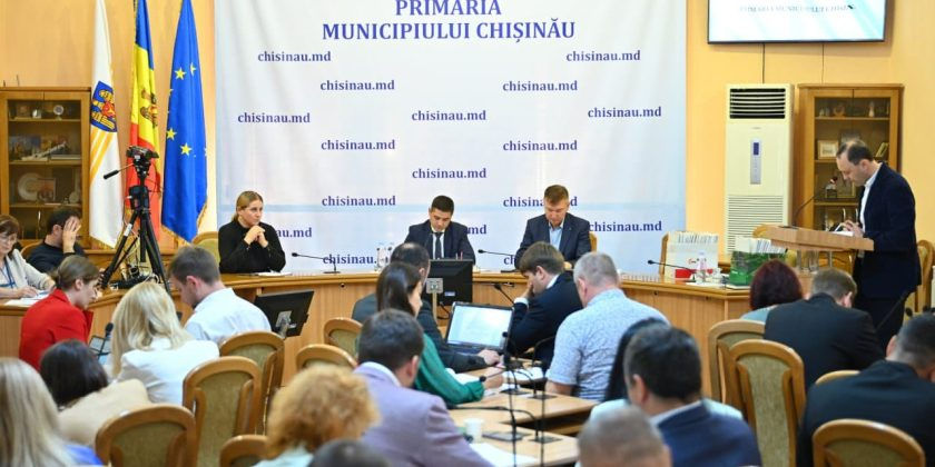 Consiliul municipal Chișinău a adoptat o declarație în favoarea referendumului constituțional.