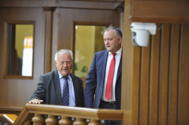 Diacov: Dodon a gresit că s-a opus numirii ministrului Apărării. Foto: inprofunzime.md