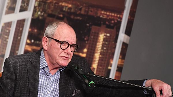 Народный артист России Эммануил Виторган.