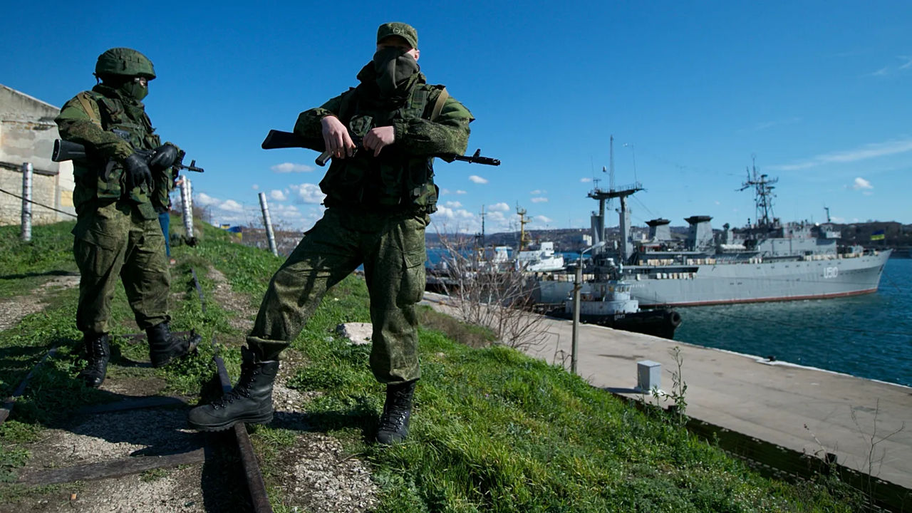 Военный РФ в Крыму расстрелял сослуживцев и гражданских.