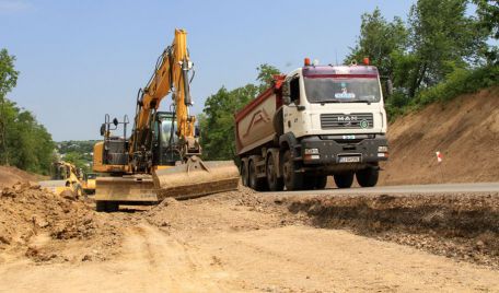 Реконструкция 93 километров дороги трассы Саратены-Сороки была осуществлена в рамках программы, финансируемой правительством США