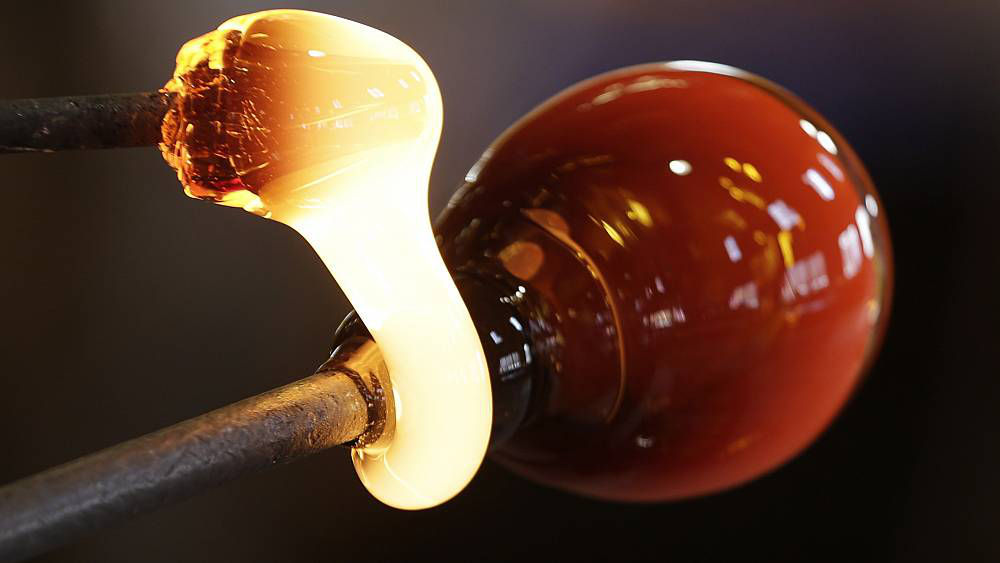 Стекольная промышленность - Брюсселю: "Нет стекла без газа".