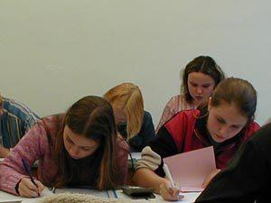 În sesiunea 2012 BAC-ul a fost susţinut de circa 30 de mii de elevi în 159 de centre de bacalaureat