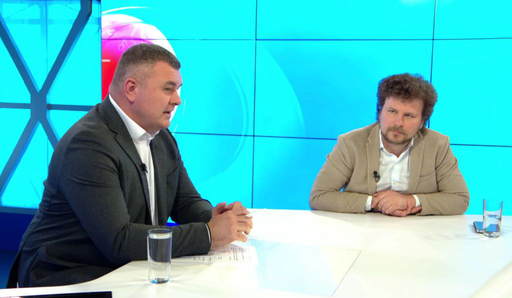 Новак: Власти не делают ничего, чтобы люди пережили осень и зиму.