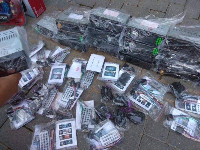 Три случая контрабанды товаров выявлено правоохранителями.