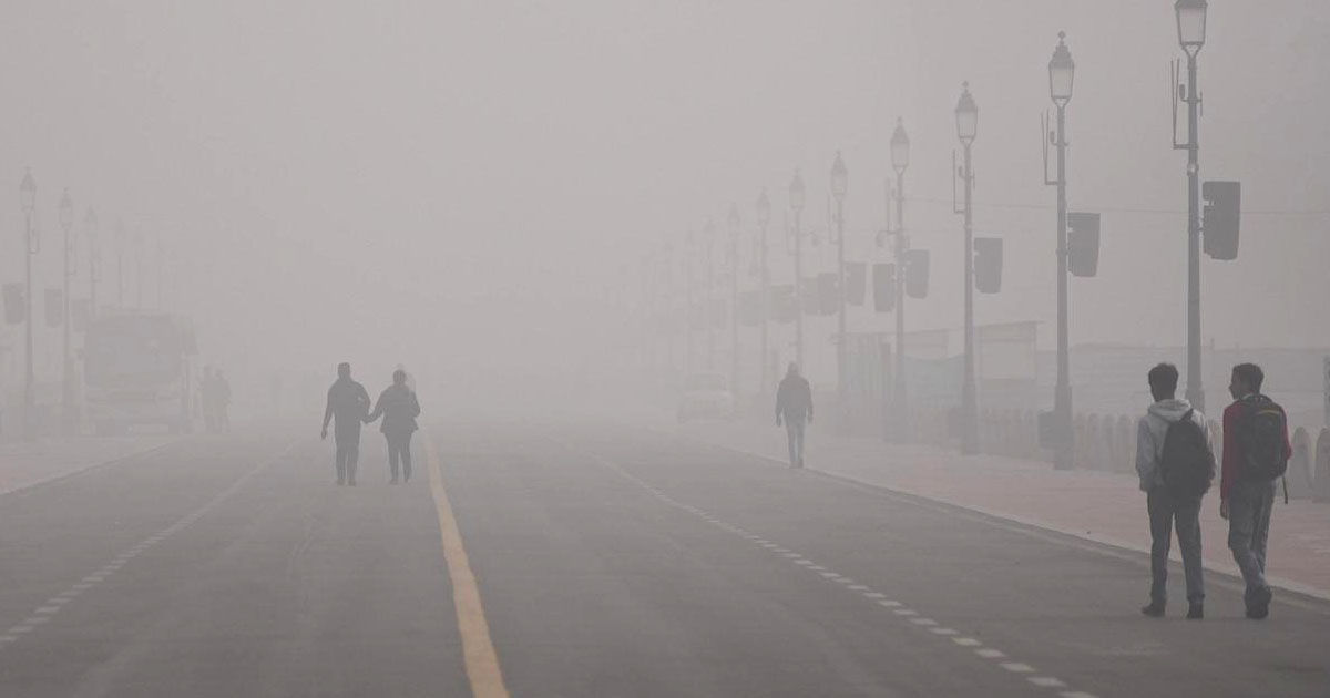 Un smog toxic a acoperit New Delhi: Calitatea aerului a scăzut la un nivel periculos.