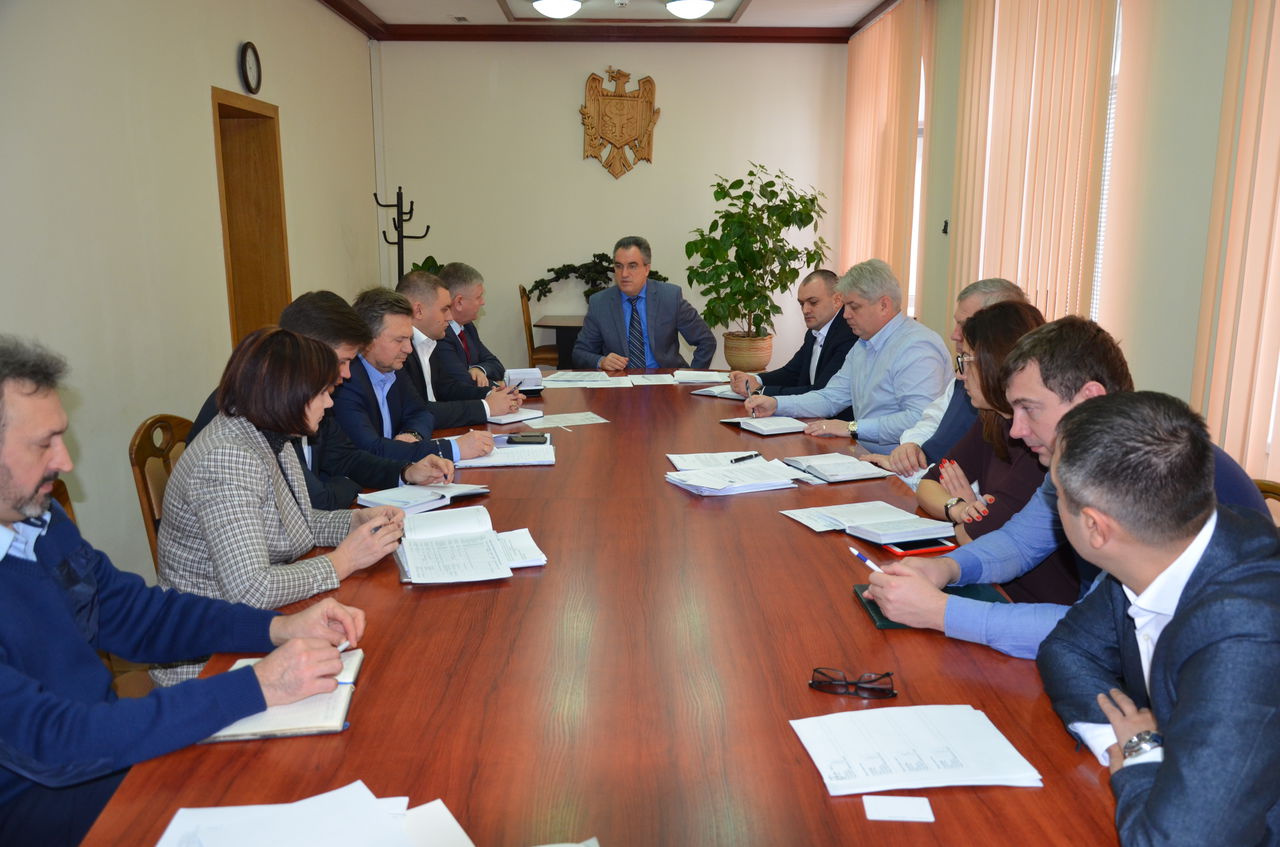 Ofițerii din prima linie vor avea grade de calificare conform competențelor profesionale.