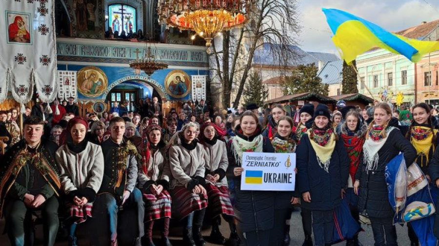 В Марамуреше провели фестиваль, посвященный украинским традициям. Коллаж: nordnews.md