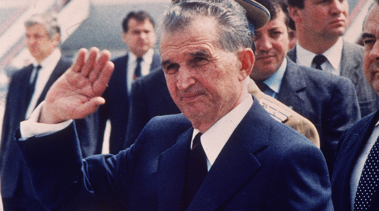 Procesul soților Ceaușescu va fi rejudecat. Rudele acuză dispariția probelor.