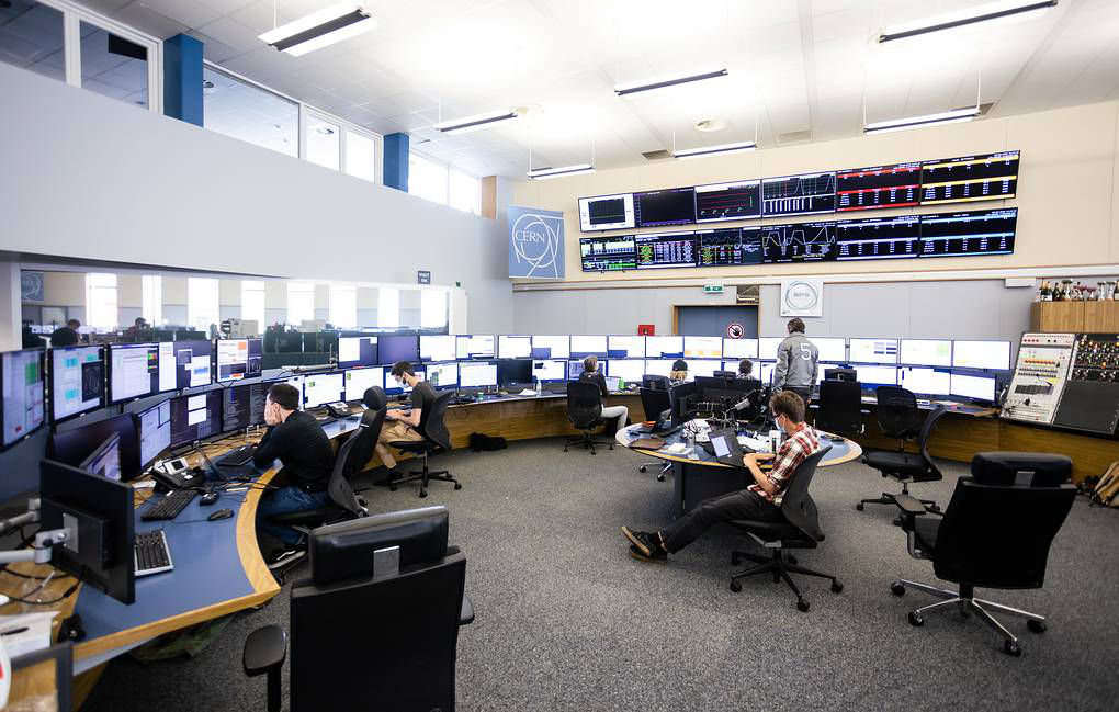 В CERN опубликовали уточненные замеры всех свойств бозона Хиггса.
