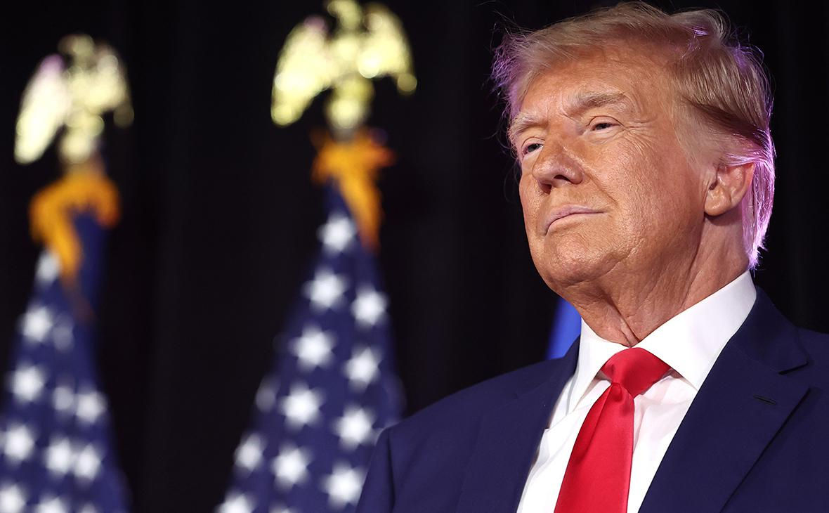 Дональда Трампа оставили на свободе под залог в 200 тысяч долларов.