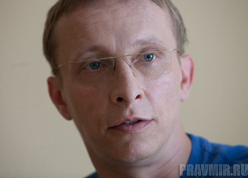 Охлобыстин уточнил, что чем быстрее Россия введет в Украину войска, тем меньше погибнет украинцев.   Фото: pravmir.ru