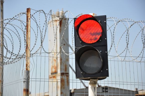 Oстановка грузов на границе без причин уже приняла массовый характер.