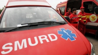 Echipajele SMURD continuă să salveze zilnic vieți. Astfel,o bătrână de 76 ani a avut nevoie de primul ajutor medical după ce și-a pierdut cunoștința într-o farmacie.