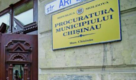 Accident în capitală cu implicarea unui procuror care s-ar fi aflat în stare de ebrietate. Foto: adevarul.ro