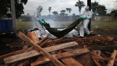 Lumea este pe cale să piardă bătălia contra maladiei Ebola. Este avertizarea şefului misiunii ONU pentru lupta împotriva febrei hemoragice, care a precizat căepidemia riscă să scape de sub control.