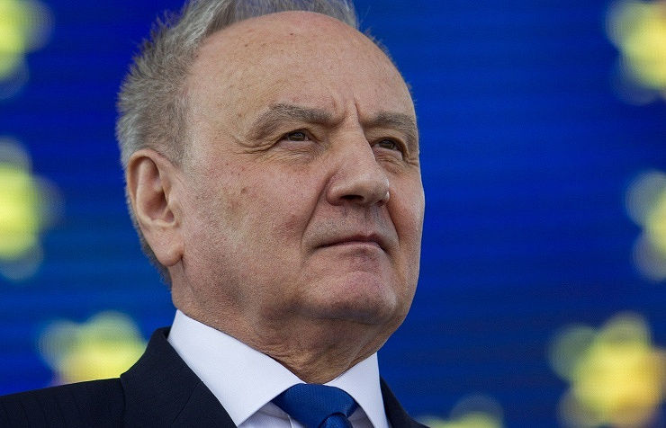 Nicolae Timofti susține că pe parcursul anilor de activitate a făcut mai multe greșeli, iar una dintre ele l-ar fi vizat direct pe Vlad Plahotniuc.