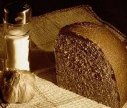 Conform Calendarului crestin ortodox pe anul 2014, zilele din Postul Craciunului cu dezlegare la peste sunt: 21 noiembrie, de sarbatoarea Intrarii in biserica a Maicii Domnului