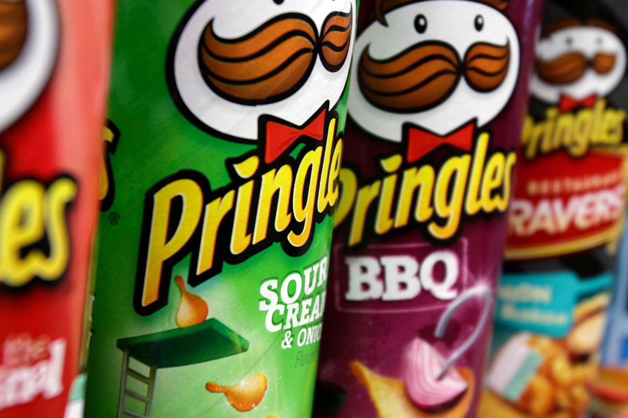 Корпорация Mars планирует купить производителя Pringles.