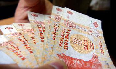 Средняя зарплата в экономике Молдовы в мае составила 3758,5 леев ($300,6). Фото: mold.su