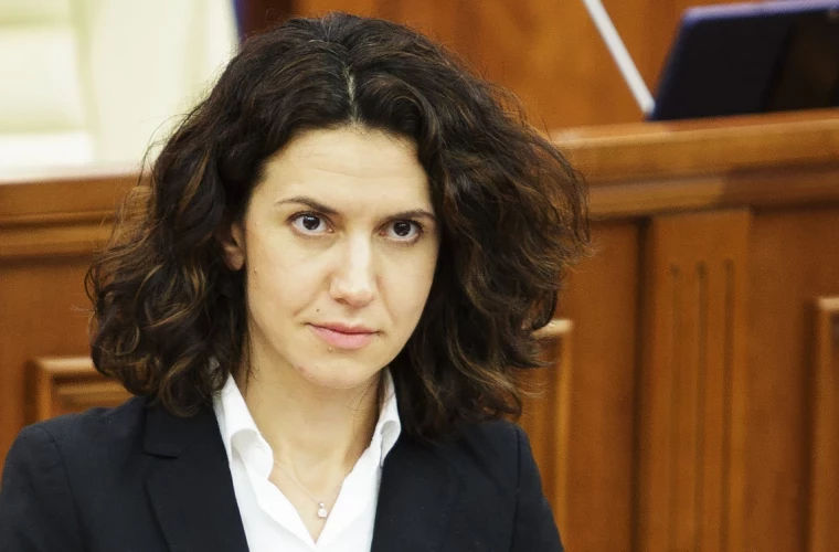 Fracțiunea PAS propune modificări în componența comisiilor parlamentare: Olesea Stamate, înlocuită.