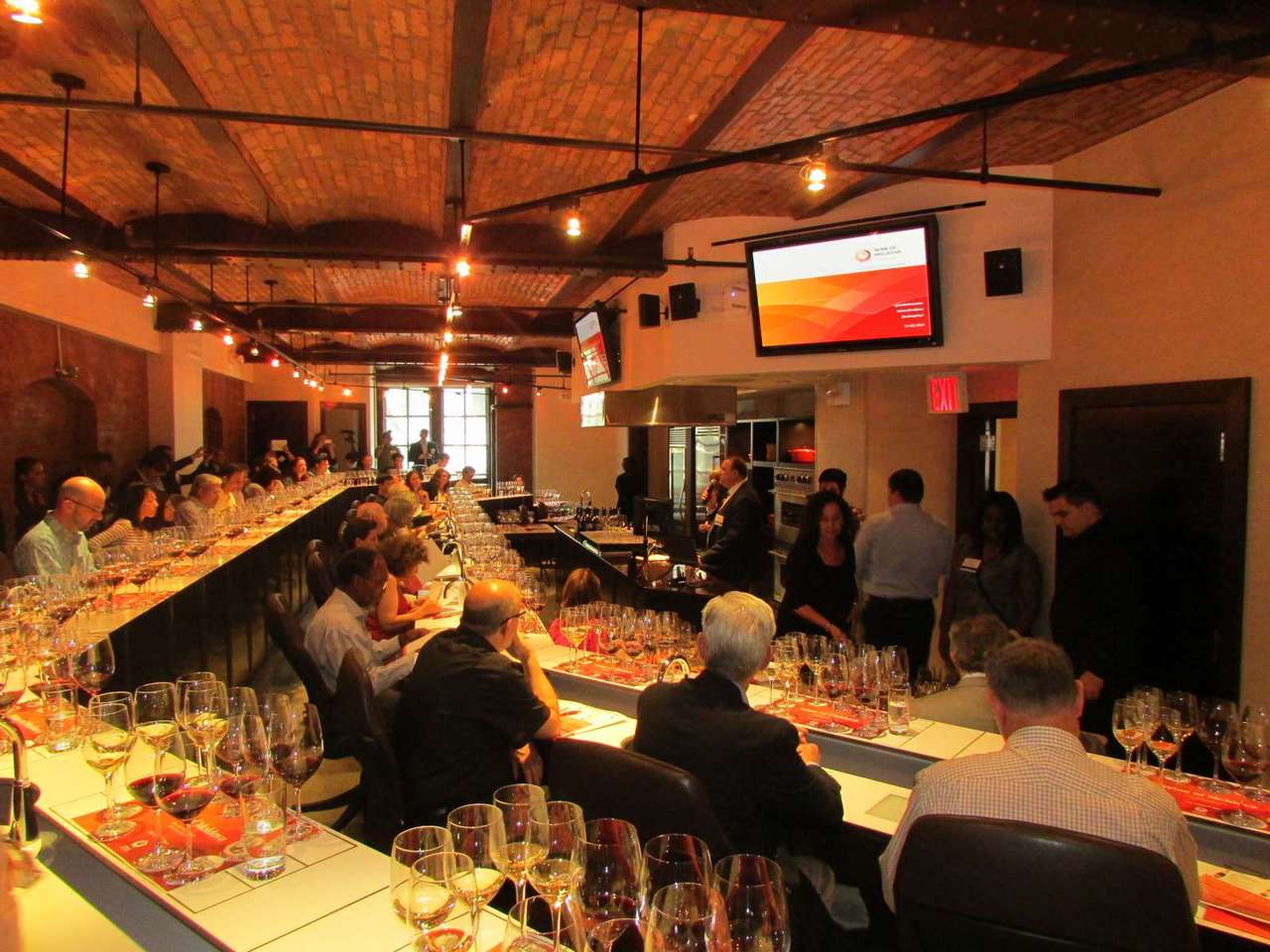 Vinificatorii moldoveni au impresionat importatorii și distribuitorii din New York cu vinurile moldovenești de calitate.