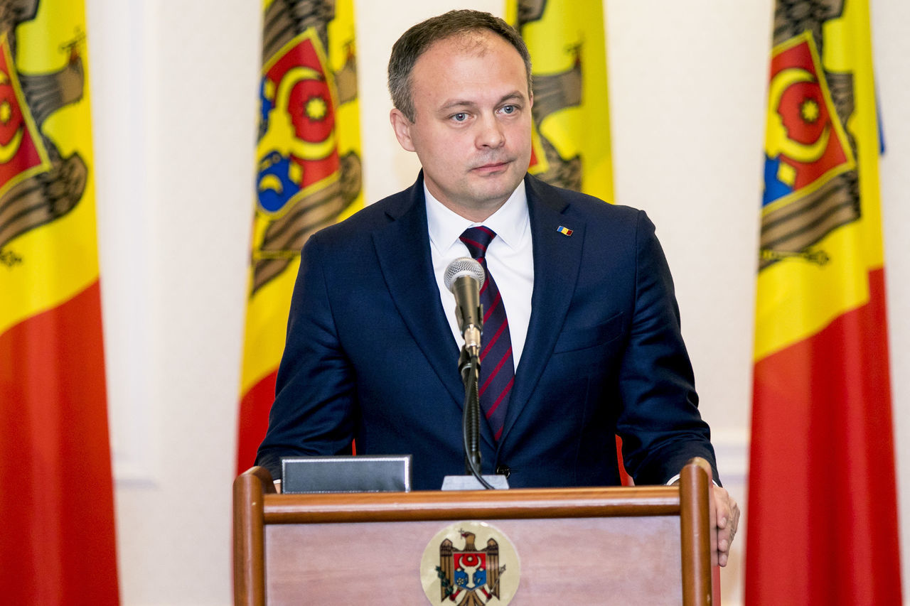 Председатель парламента, вице-председатель Демократической партии Андриан Канду.